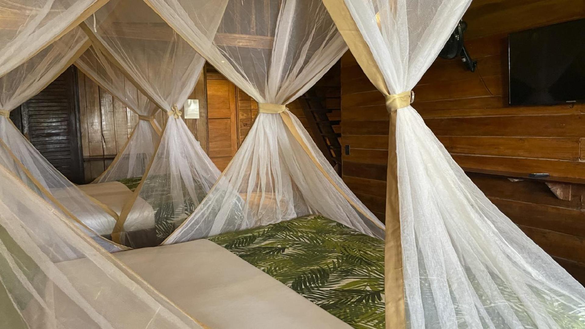 Hotel On Vacation Amazon à Leticia Extérieur photo